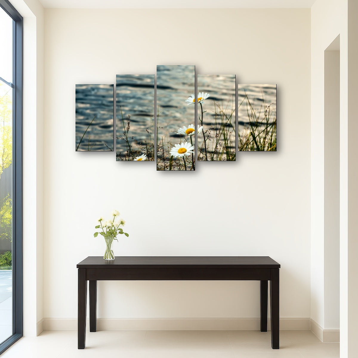 AUTO-MOCKUP ROOM | Lake Flowers