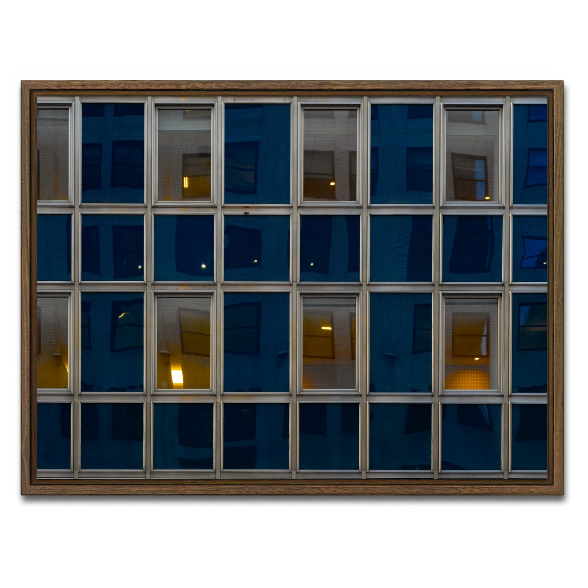 AUTO-MOCKUP WHITE | Living Grid | 1 Piece | Walnut Framed Canvas | group=4x3