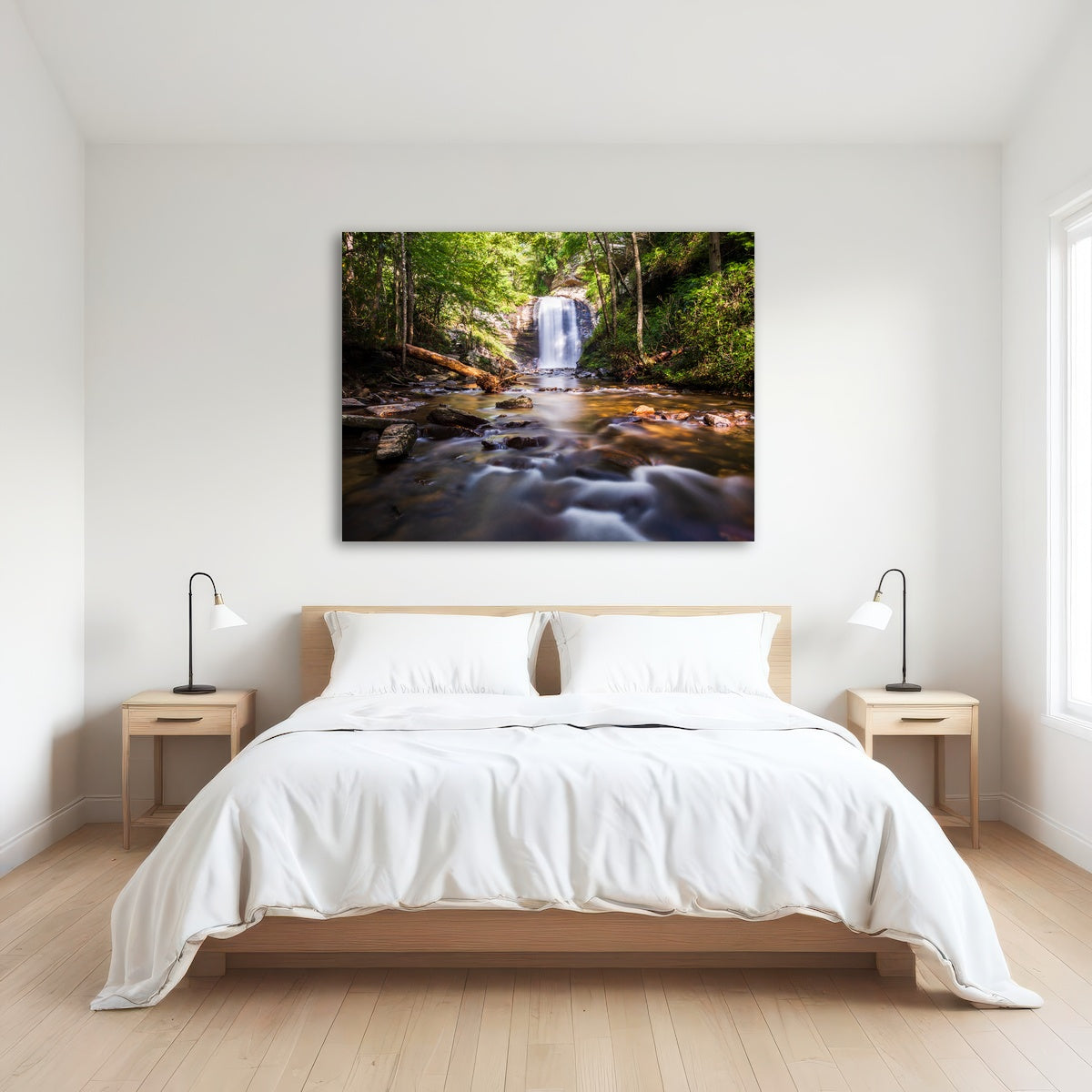 AUTO-MOCKUP ROOM | Looking Glass Falls NC