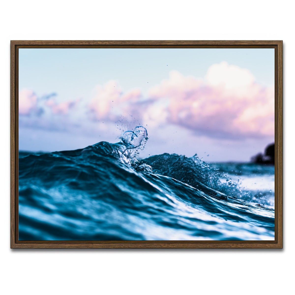 AUTO-MOCKUP WHITE | Loved | 1 Piece | Walnut Framed Canvas | group=4x3