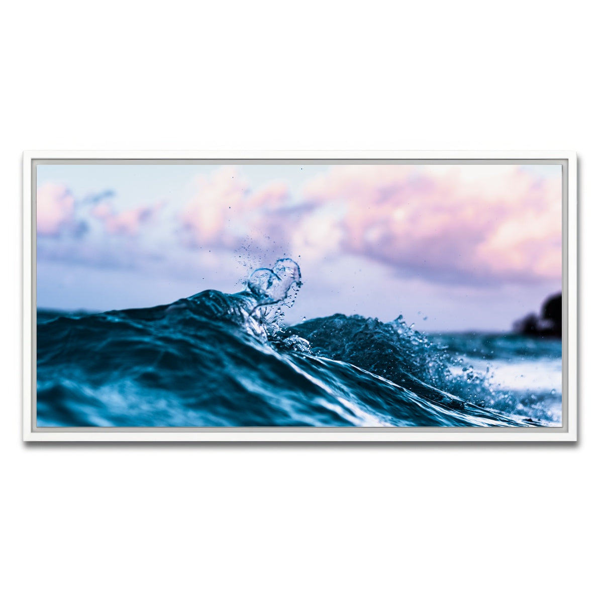 AUTO-MOCKUP WHITE | Loved | 1 Piece | White Framed Canvas | group=2x1
