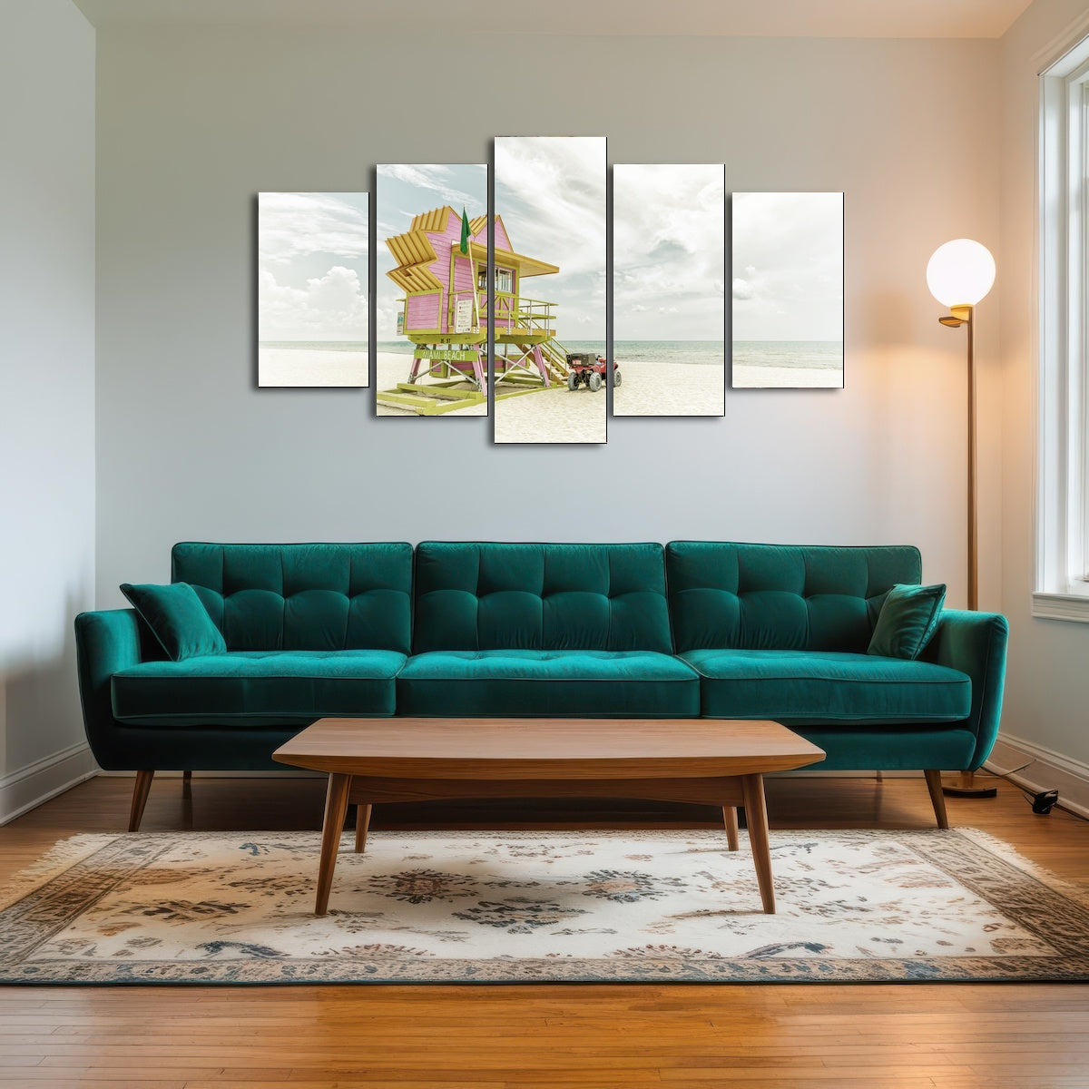 AUTO-MOCKUP ROOM | MIAMI BEACH Vintage Florida Flair