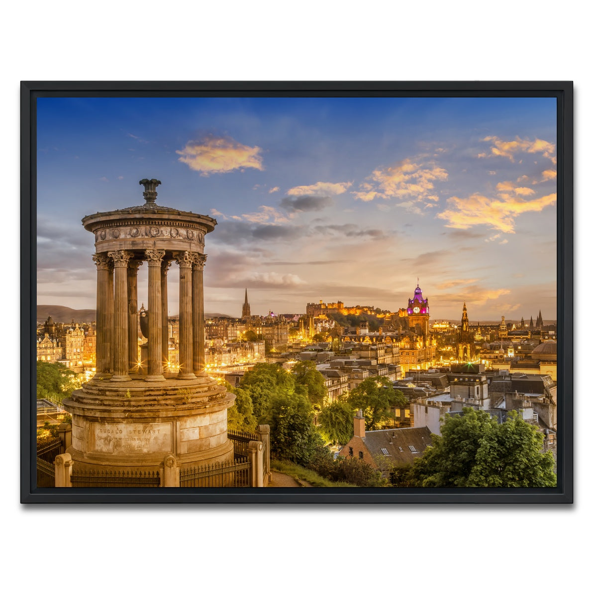 AUTO-MOCKUP WHITE | Magical sunset over Edinburgh | 1 Piece | Black Framed Canvas | group=4x3