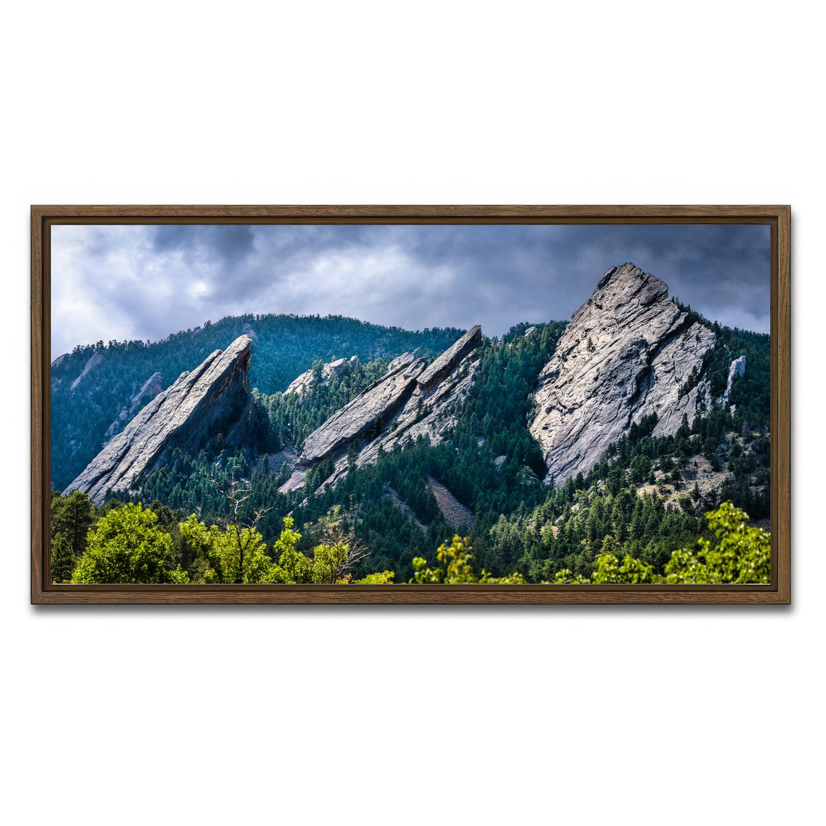 AUTO-MOCKUP WHITE | Majestic Flatirons | 1 Piece | Walnut Framed Canvas | group=2x1