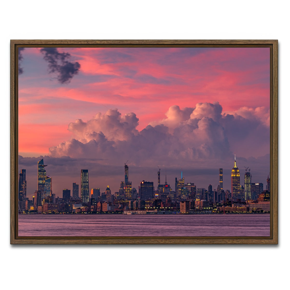 AUTO-MOCKUP WHITE | Majestic New York | 1 Piece | Walnut Framed Canvas | group=4x3