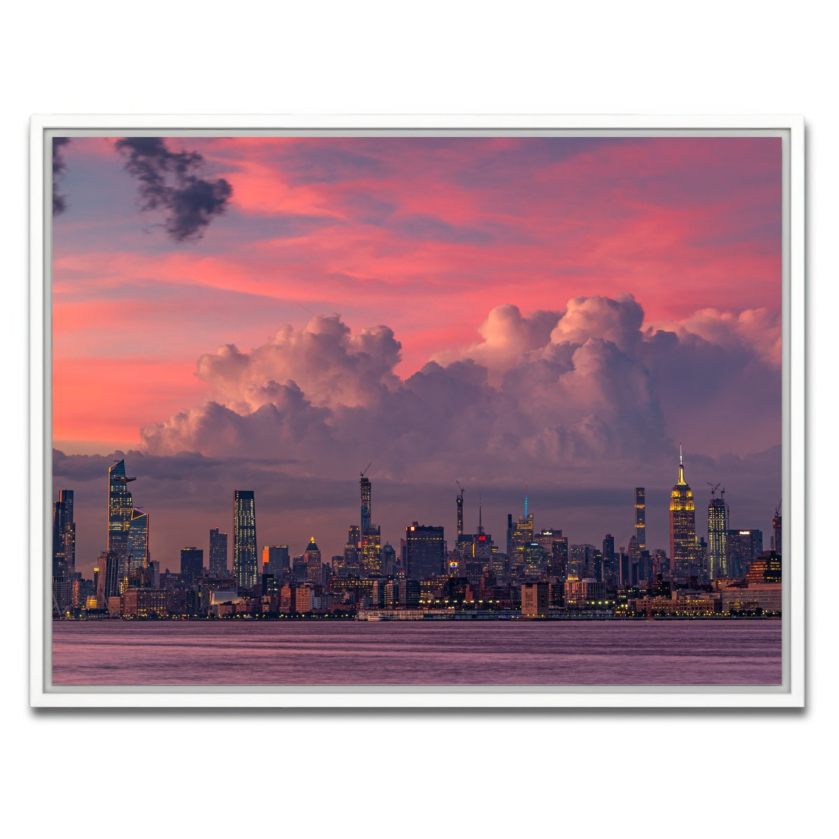 AUTO-MOCKUP WHITE | Majestic New York | 1 Piece | White Framed Canvas | group=4x3
