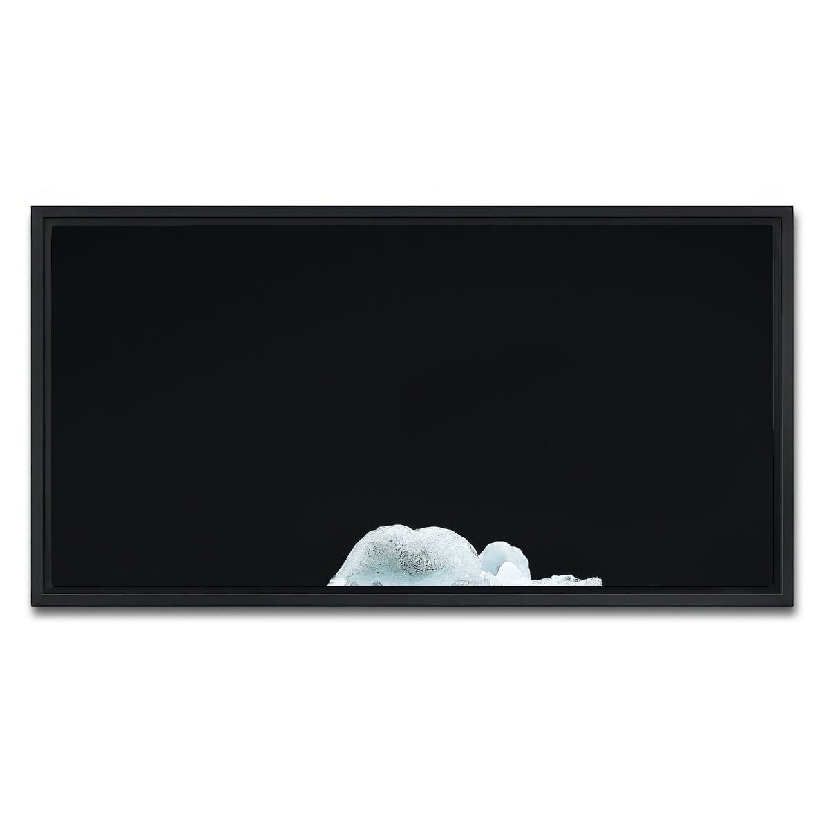 AUTO-MOCKUP WHITE | Man O War | 1 Piece | Black Framed Canvas | group=2x1
