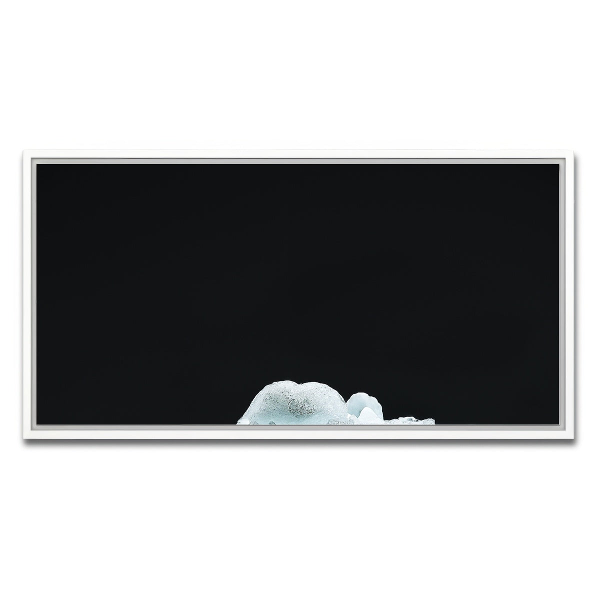 AUTO-MOCKUP WHITE | Man O War | 1 Piece | White Framed Canvas | group=2x1