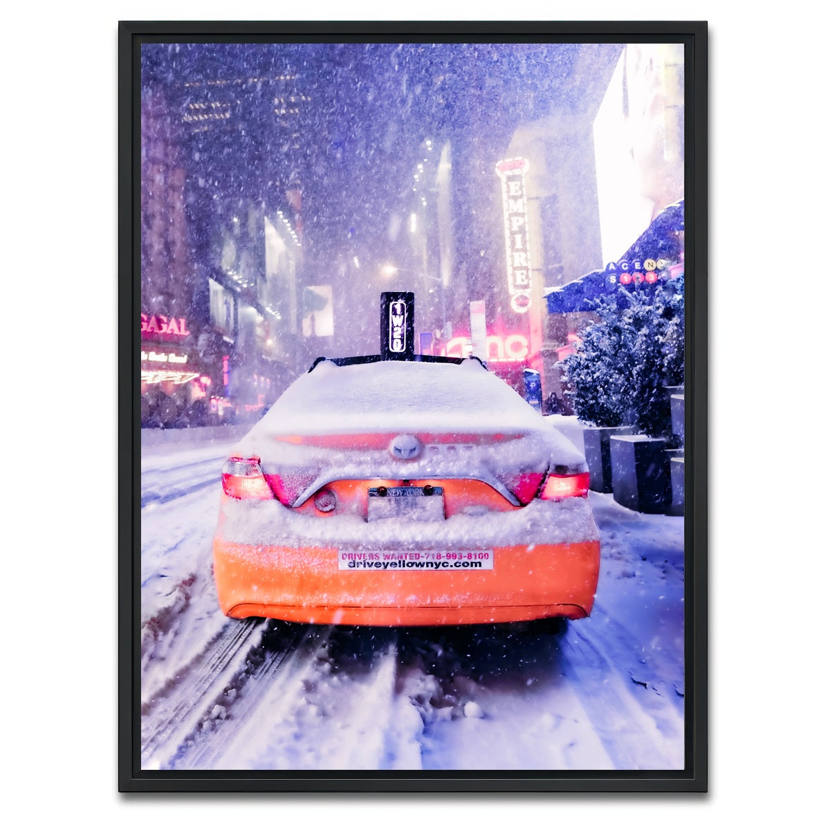 AUTO-MOCKUP WHITE | Manhattan Snow Storm | 1 Piece | Black Framed Canvas | group=3x4