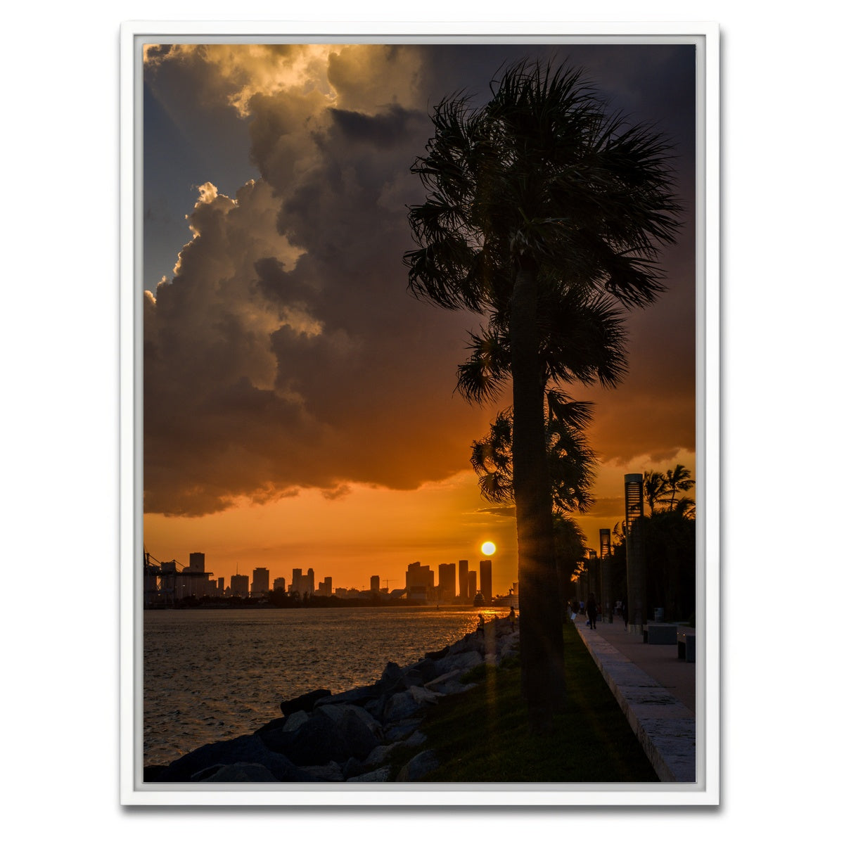 AUTO-MOCKUP WHITE | Miami Sunset | 1 Piece | White Framed Canvas | group=3x4