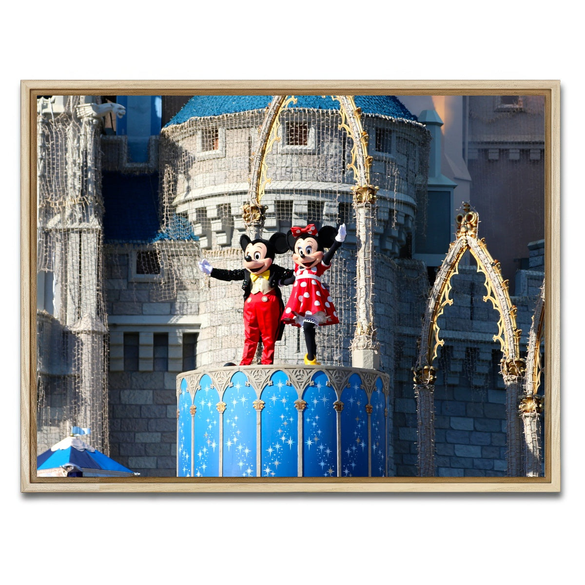 AUTO-MOCKUP WHITE | Mickey & Minnie Disney World | 1 Piece | Natural Framed Canvas | group=4x3