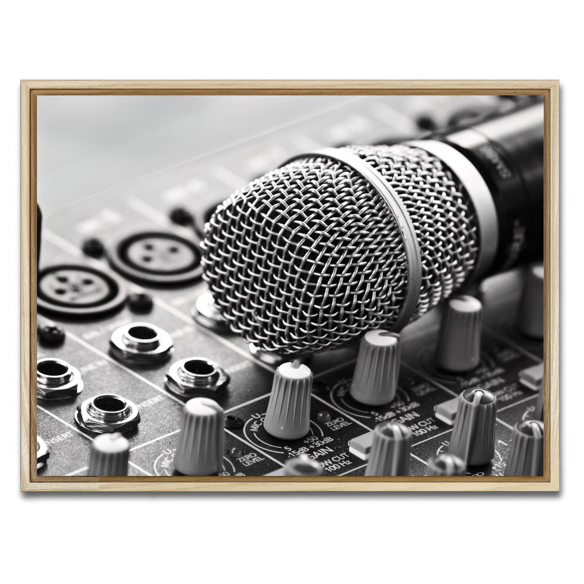 AUTO-MOCKUP WHITE | Microphone Mixer | 1 Piece | Natural Framed Canvas | group=4x3