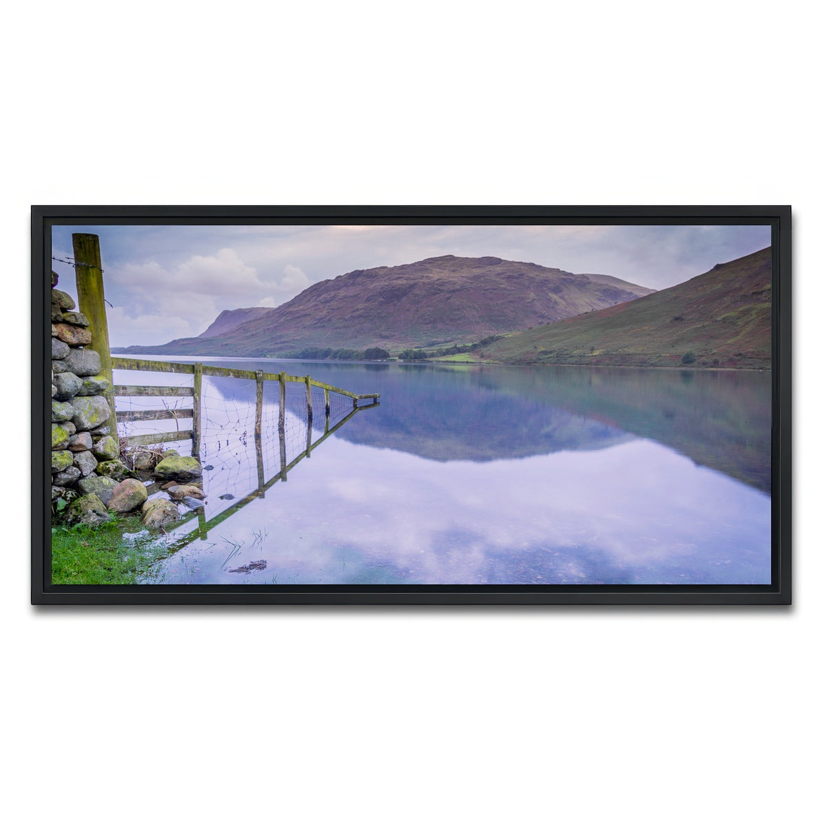 AUTO-MOCKUP WHITE | Mirrored Fence | 1 Piece | Black Framed Canvas | group=2x1