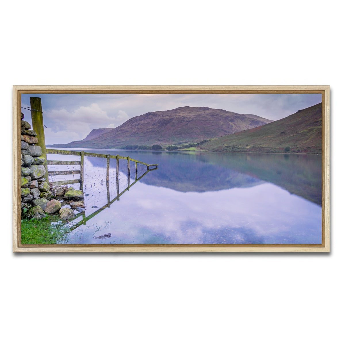 AUTO-MOCKUP WHITE | Mirrored Fence | 1 Piece | Natural Framed Canvas | group=2x1