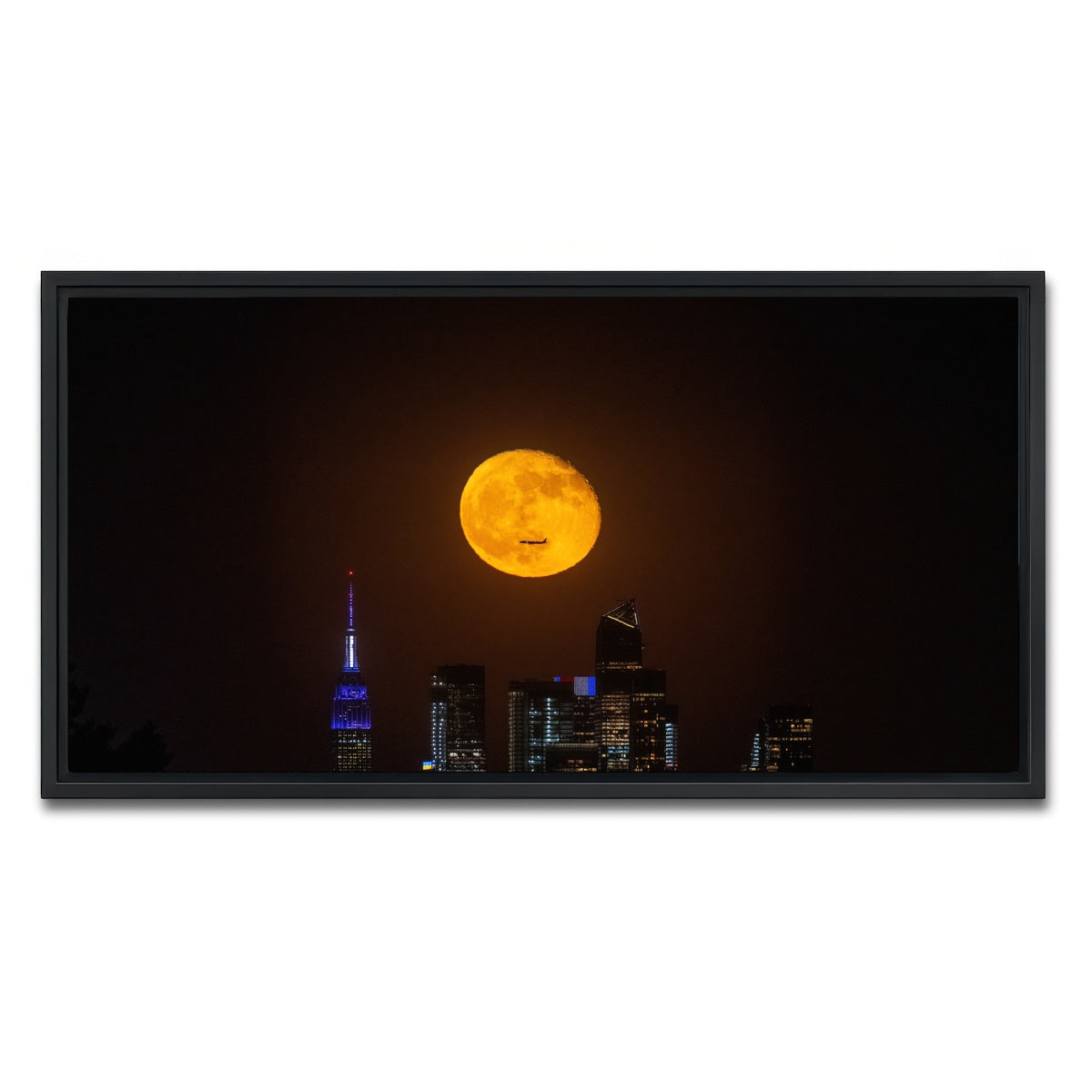AUTO-MOCKUP WHITE | Moon and NYC | 1 Piece | Black Framed Canvas | group=2x1