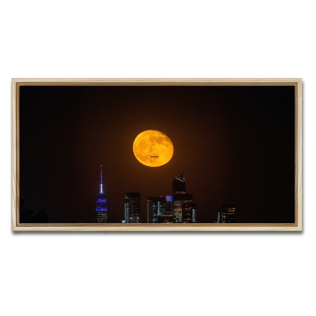 AUTO-MOCKUP WHITE | Moon and NYC | 1 Piece | Natural Framed Canvas | group=2x1