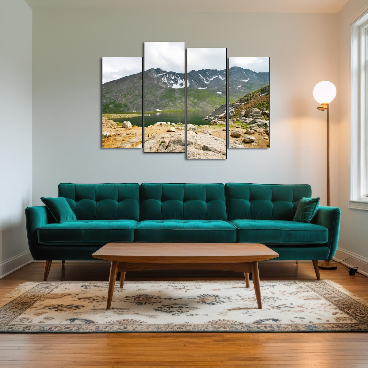 AUTO-MOCKUP ROOM | Mount Evans