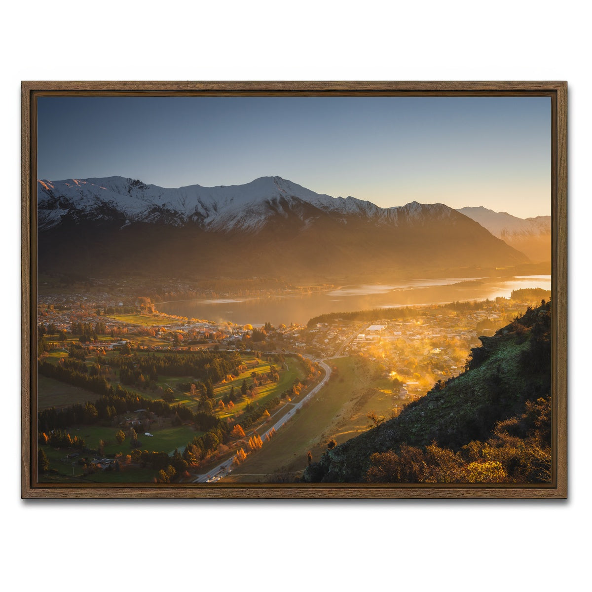 AUTO-MOCKUP WHITE | Mount Iron | 1 Piece | Walnut Framed Canvas | group=4x3