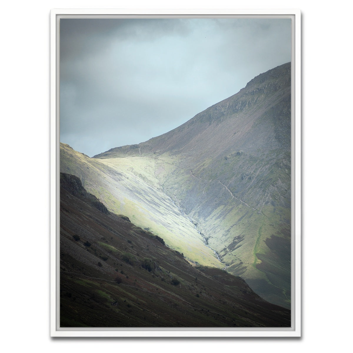 AUTO-MOCKUP WHITE | Mountain Ravine | 1 Piece | White Framed Canvas | group=3x4