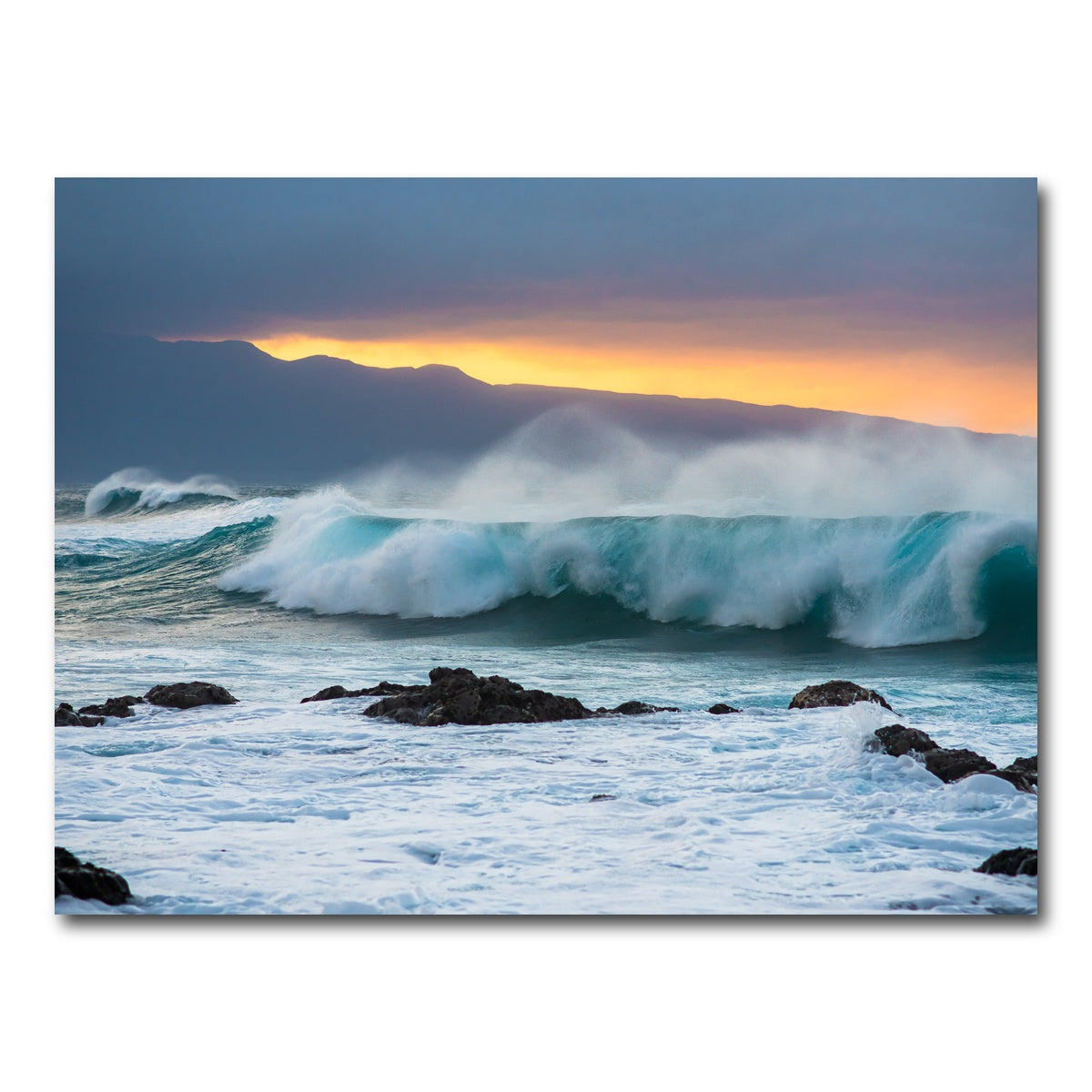 AUTO-MOCKUP WHITE | Mountains and Waves | 1 Piece | Gallery Wrap Canvas | group=4x3