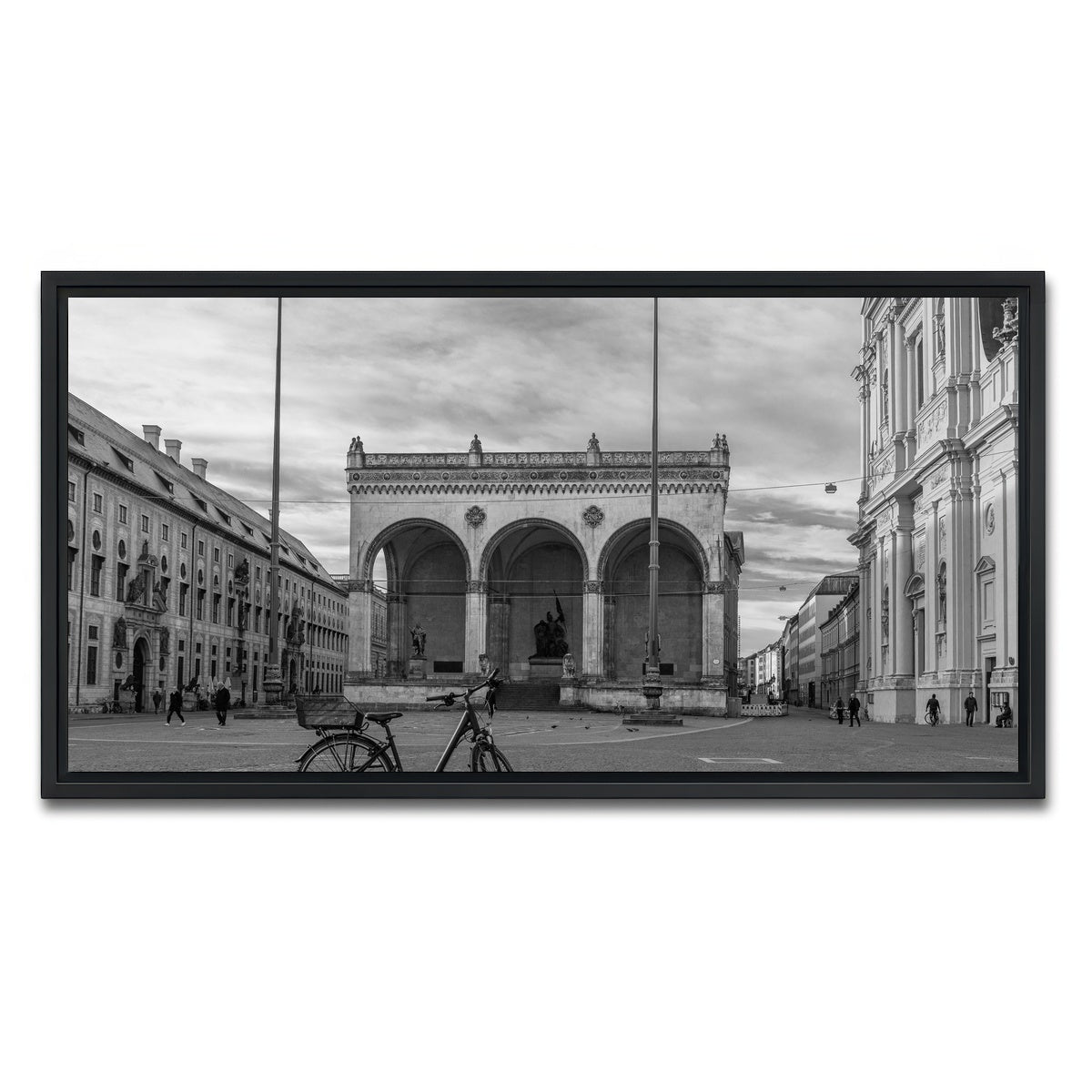 AUTO-MOCKUP WHITE | Munich | 1 Piece | Black Framed Canvas | group=2x1