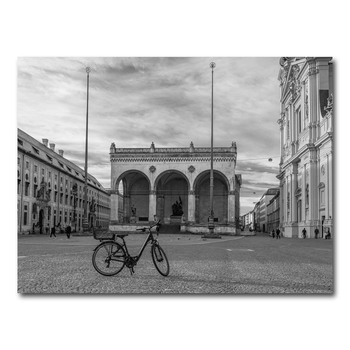 AUTO-MOCKUP WHITE | Munich | 1 Piece | Gallery Wrap Canvas | group=4x3