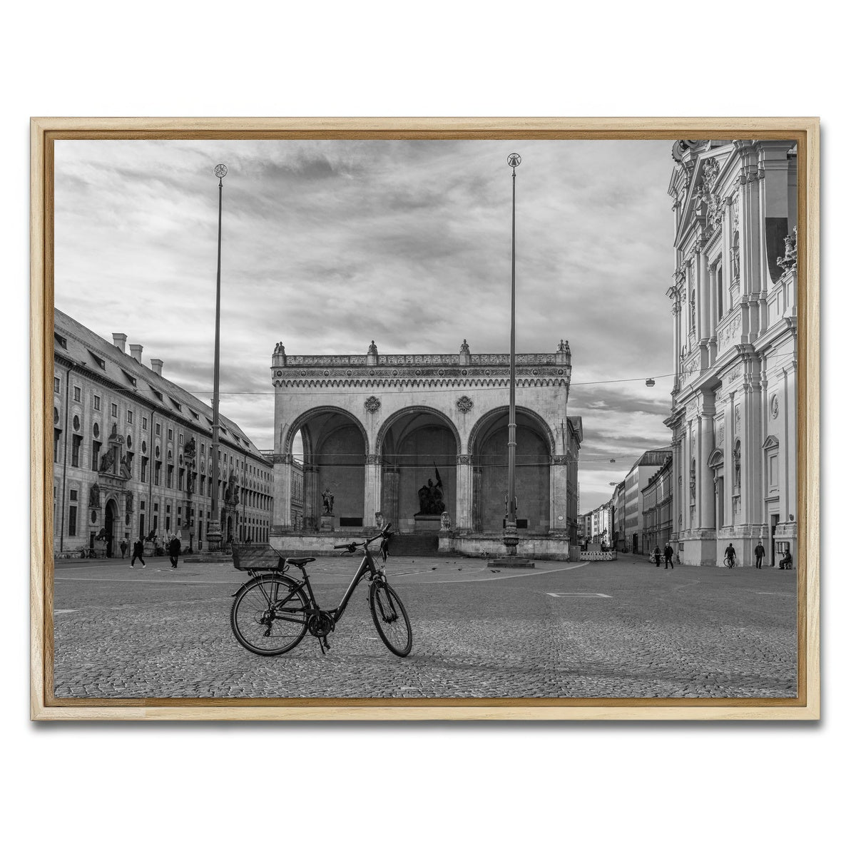 AUTO-MOCKUP WHITE | Munich | 1 Piece | Natural Framed Canvas | group=4x3