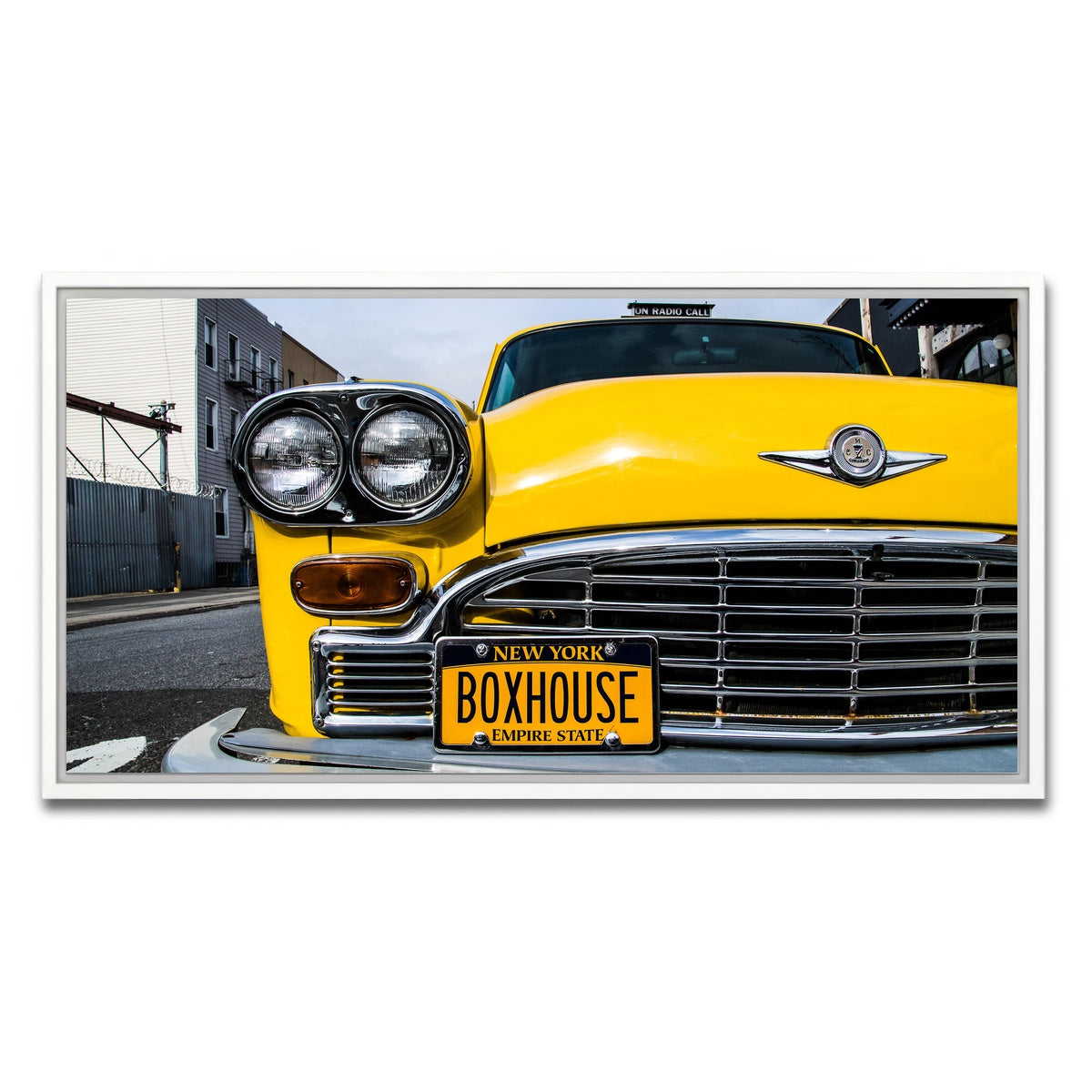 AUTO-MOCKUP WHITE | NY Cab | 1 Piece | White Framed Canvas | group=2x1