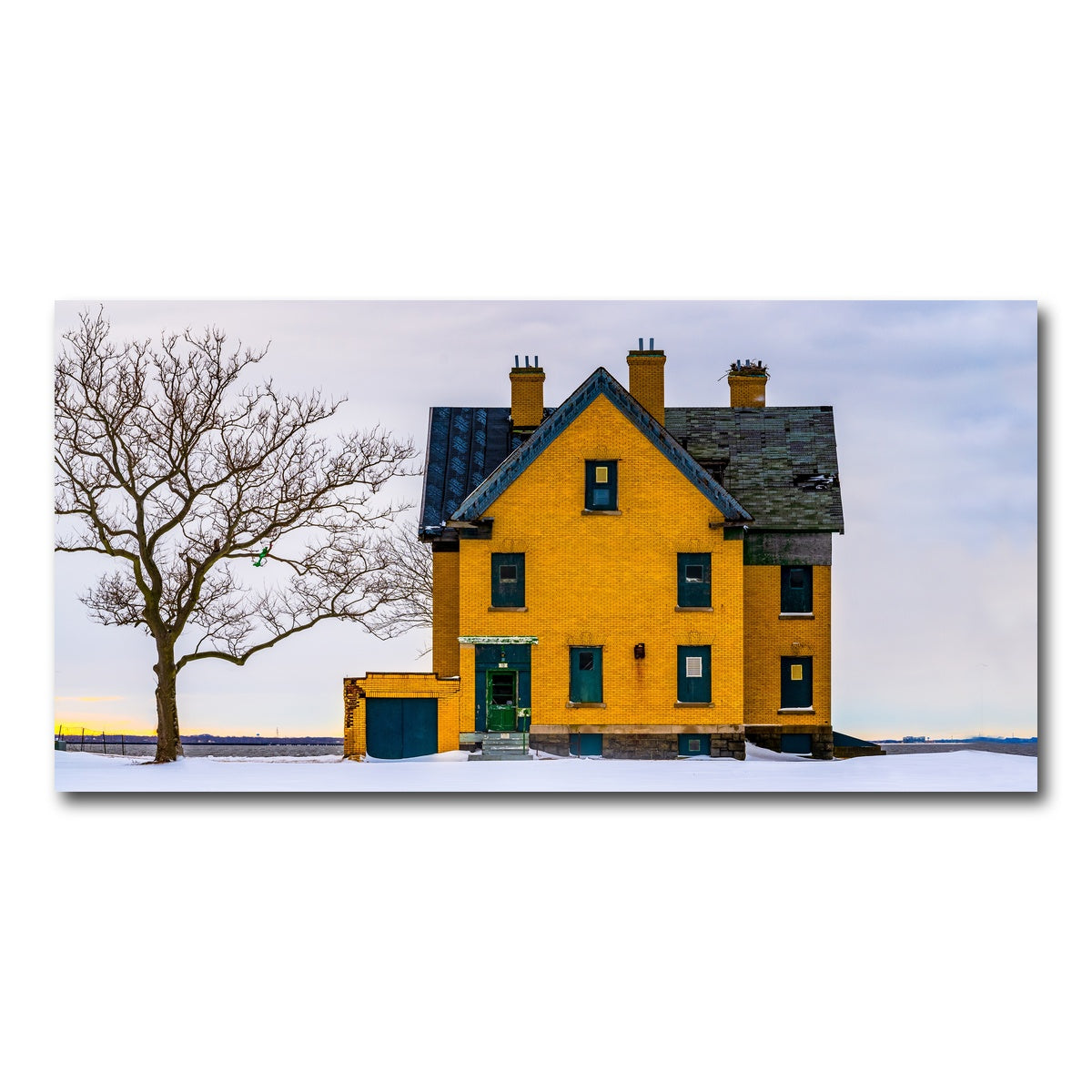 AUTO-MOCKUP WHITE | Officer's Row Yellow House | 1 Piece | Gallery Wrap Canvas | group=2x1