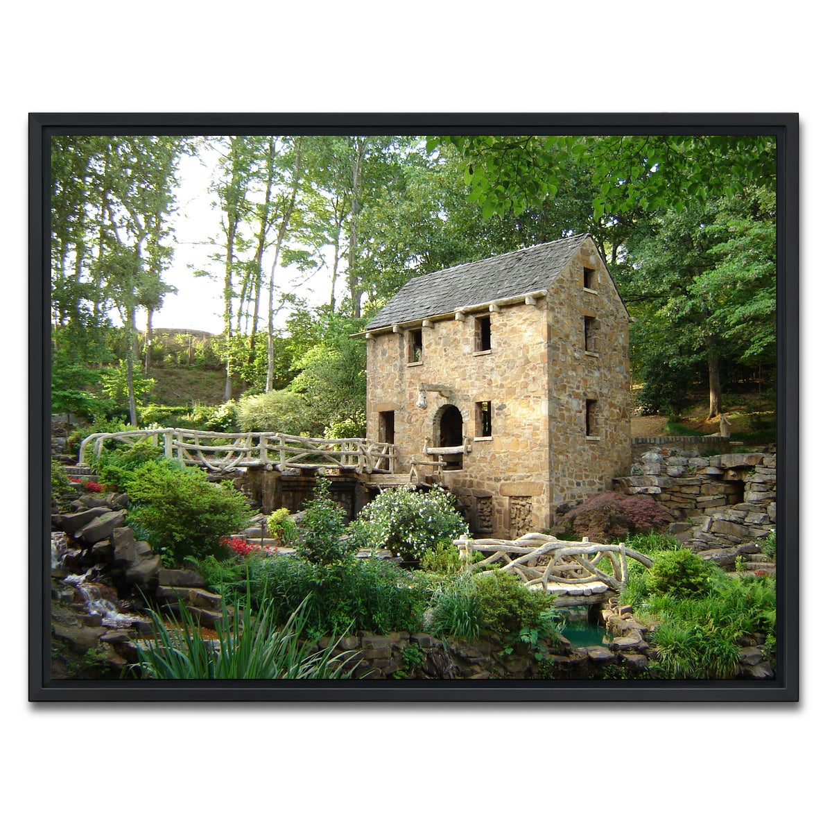 AUTO-MOCKUP WHITE | Old Mill Canvas | 1 Piece | Black Framed Canvas | group=4x3