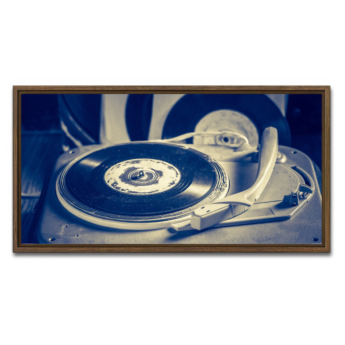 AUTO-MOCKUP WHITE | Old Record Player | 1 Piece | Walnut Framed Canvas | group=2x1