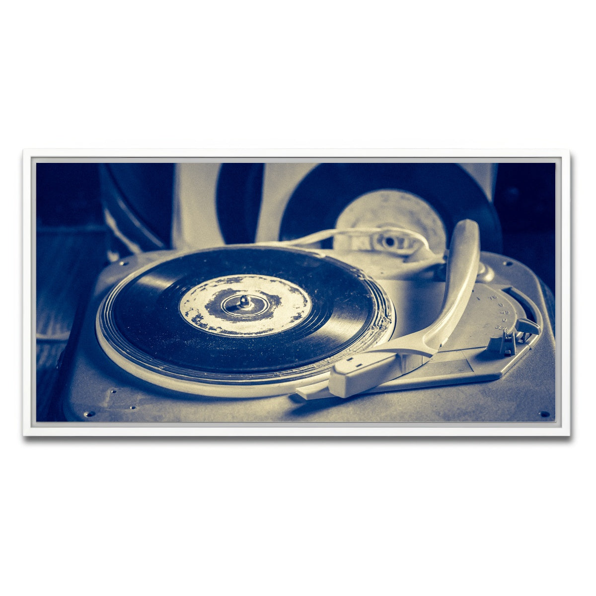 AUTO-MOCKUP WHITE | Old Record Player | 1 Piece | White Framed Canvas | group=2x1