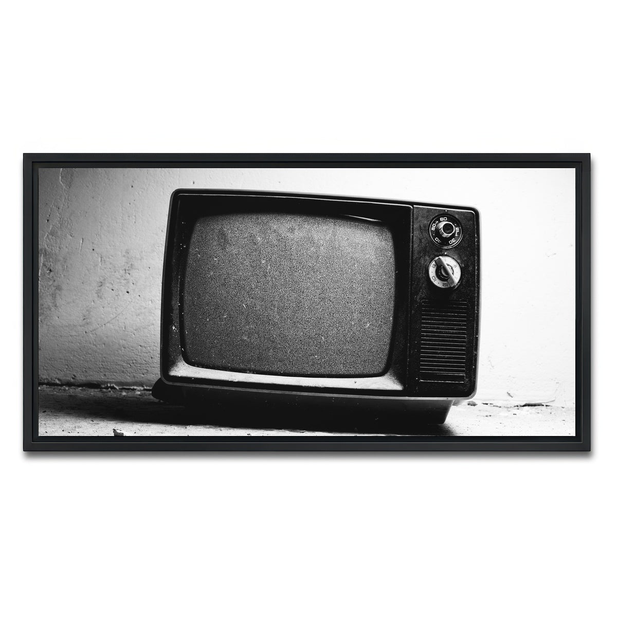 AUTO-MOCKUP WHITE | Old TV | 1 Piece | Black Framed Canvas | group=2x1