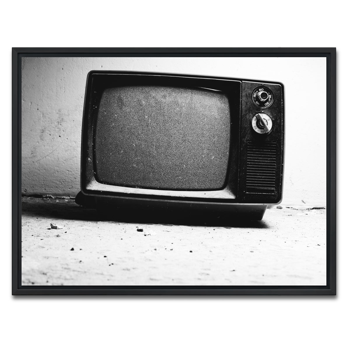 AUTO-MOCKUP WHITE | Old TV | 1 Piece | Black Framed Canvas | group=4x3