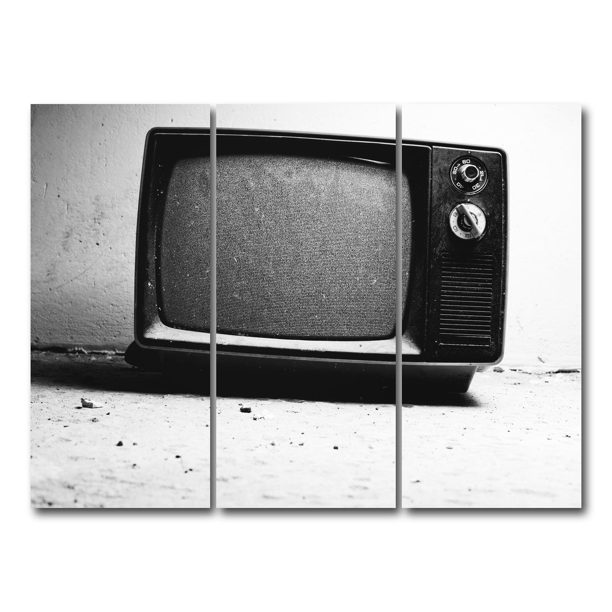 AUTO-MOCKUP WHITE | Old TV | 3 Piece | Gallery Wrap Canvas | group=8x18