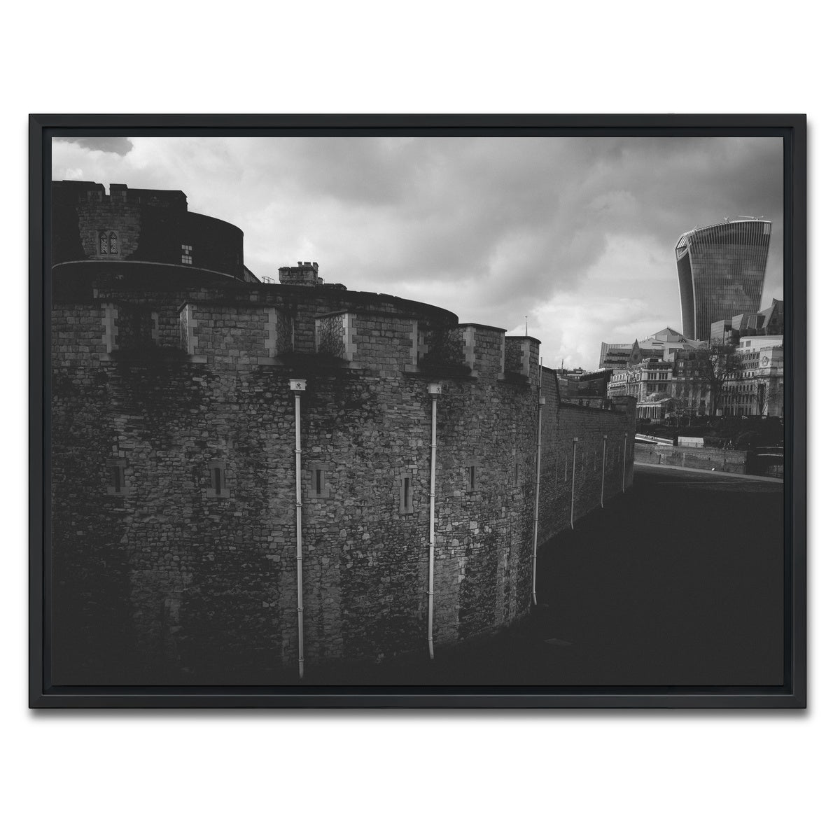AUTO-MOCKUP WHITE | Old and New London | 1 Piece | Black Framed Canvas | group=4x3