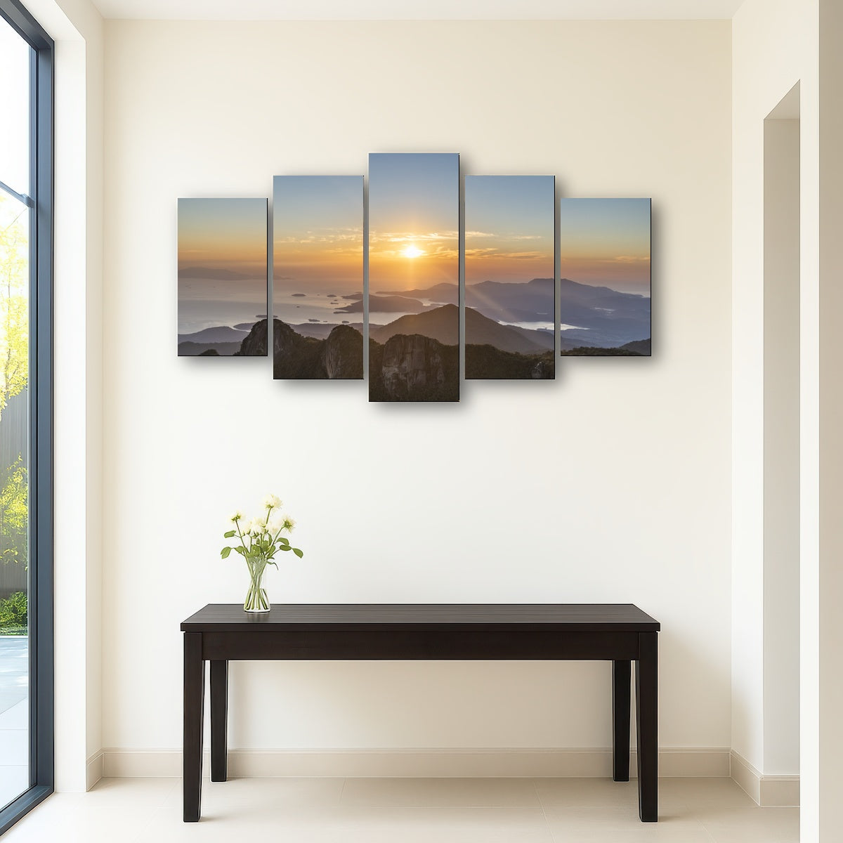 AUTO-MOCKUP ROOM | On Top of the World