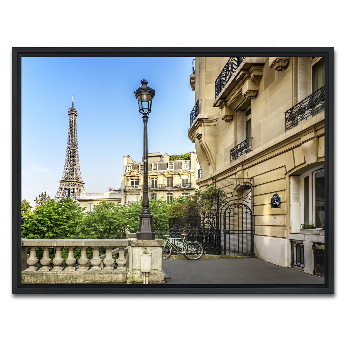 AUTO-MOCKUP WHITE | Parisian Charm | 1 Piece | Black Framed Canvas | group=4x3