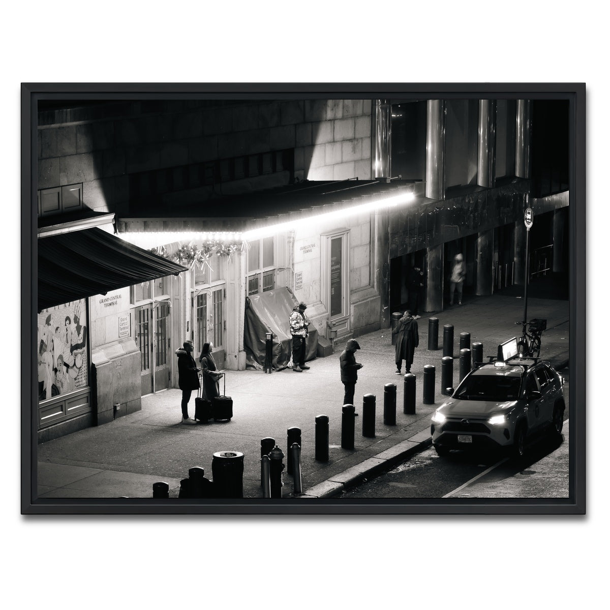 AUTO-MOCKUP WHITE | Passing Through the Night | 1 Piece | Black Framed Canvas | group=4x3