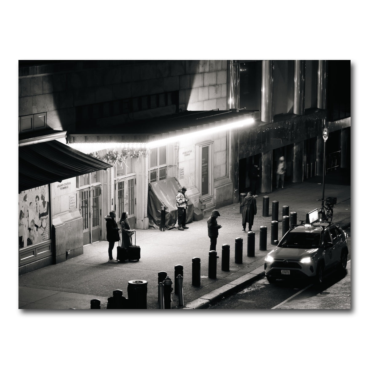 AUTO-MOCKUP WHITE | Passing Through the Night | 1 Piece | Gallery Wrap Canvas | group=4x3