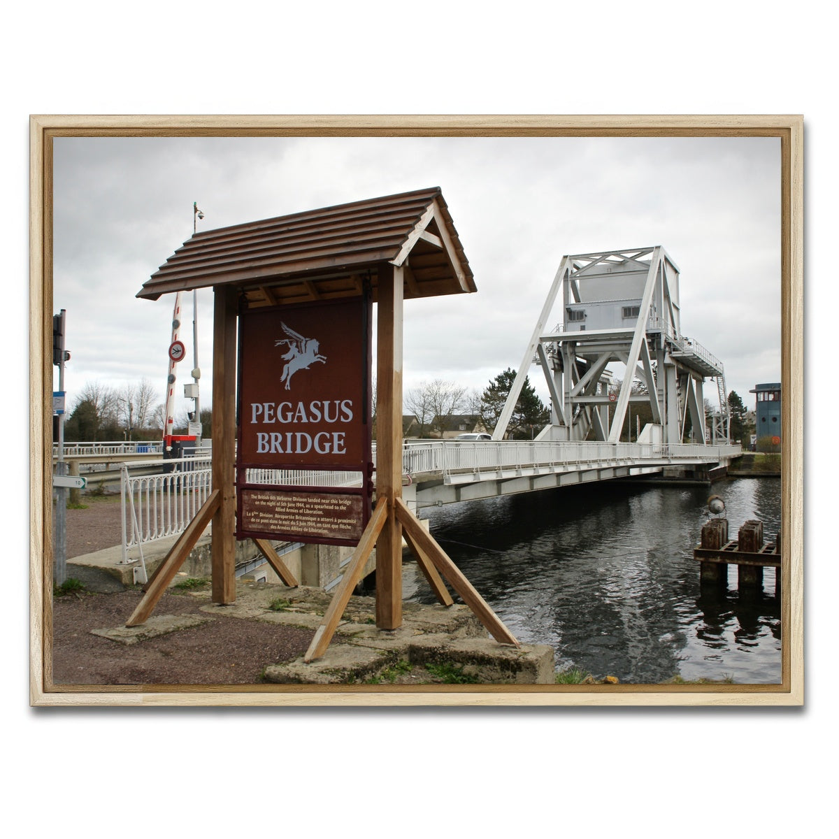 AUTO-MOCKUP WHITE | Pegasus Bridge | 1 Piece | Natural Framed Canvas | group=4x3