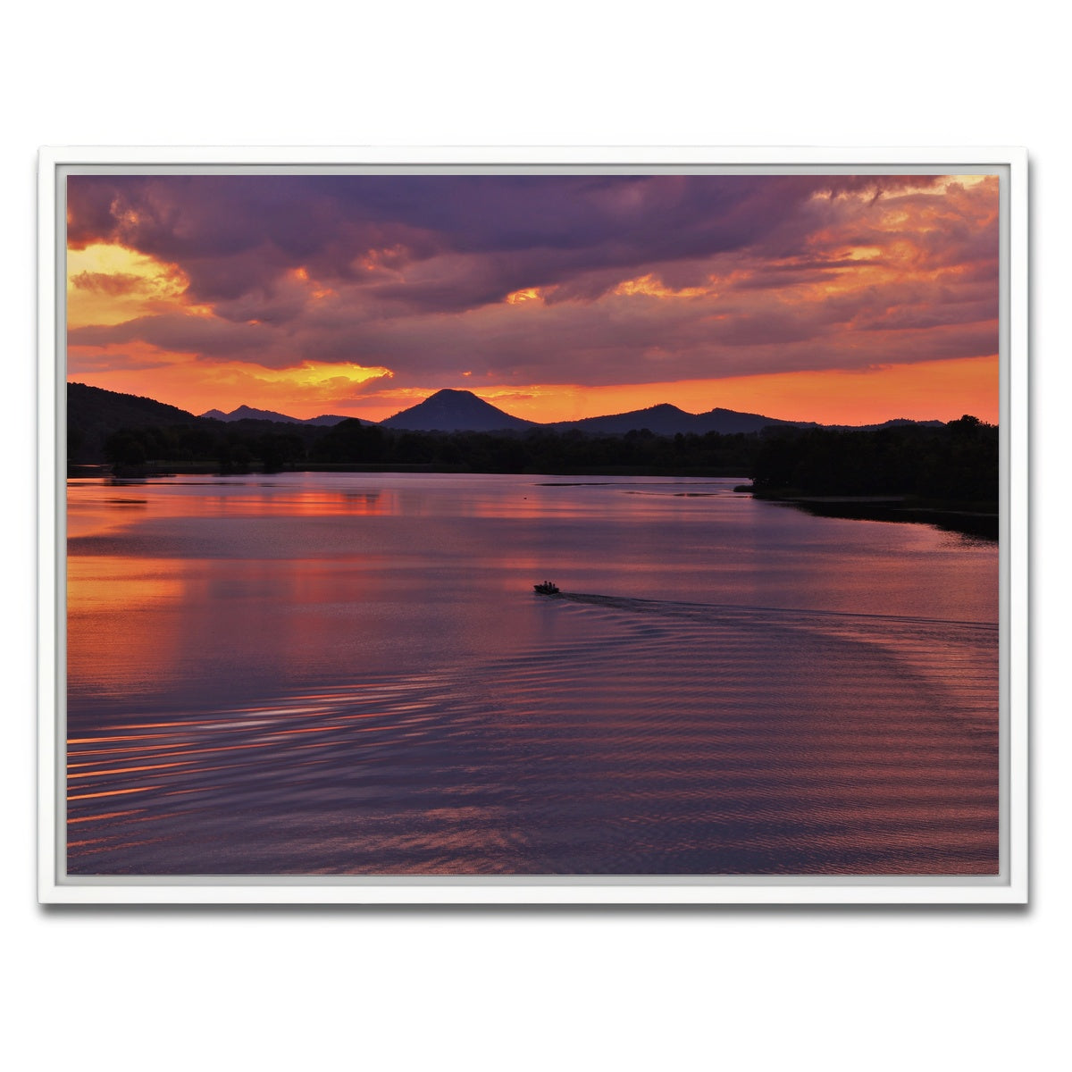 AUTO-MOCKUP WHITE | Pinnacle Mountain | 1 Piece | White Framed Canvas | group=4x3