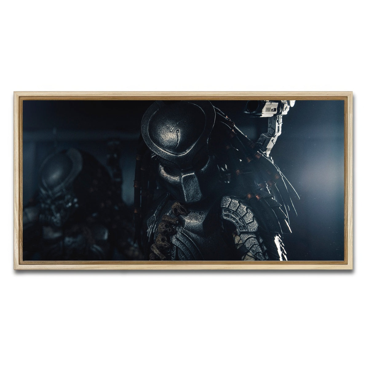 AUTO-MOCKUP WHITE | Predator in the Shadows | 1 Piece | Natural Framed Canvas | group=2x1