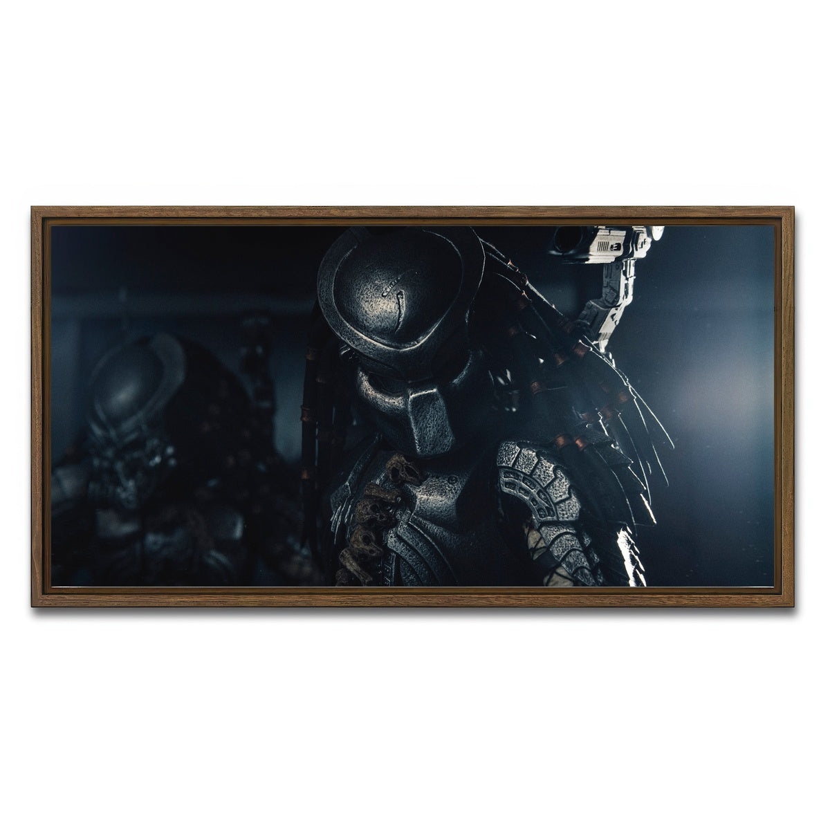 AUTO-MOCKUP WHITE | Predator in the Shadows | 1 Piece | Walnut Framed Canvas | group=2x1