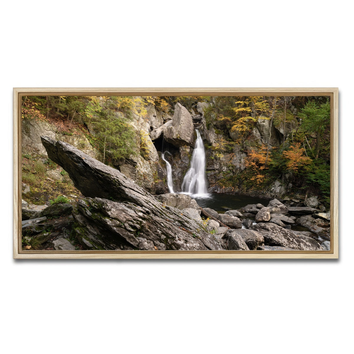 AUTO-MOCKUP WHITE | Pride Rock | 1 Piece | Natural Framed Canvas | group=2x1