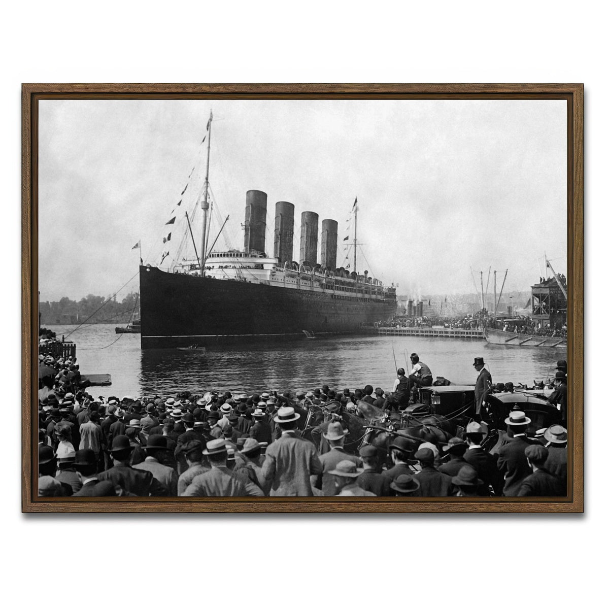 AUTO-MOCKUP WHITE | RMS Lusitania | 1 Piece | Walnut Framed Canvas | group=4x3