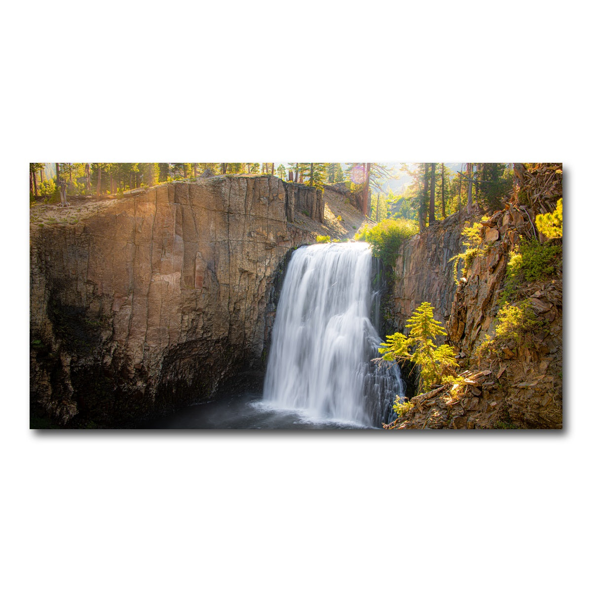 AUTO-MOCKUP WHITE | Rainbow Falls & Forest | 1 Piece | Gallery Wrap Canvas | group=2x1