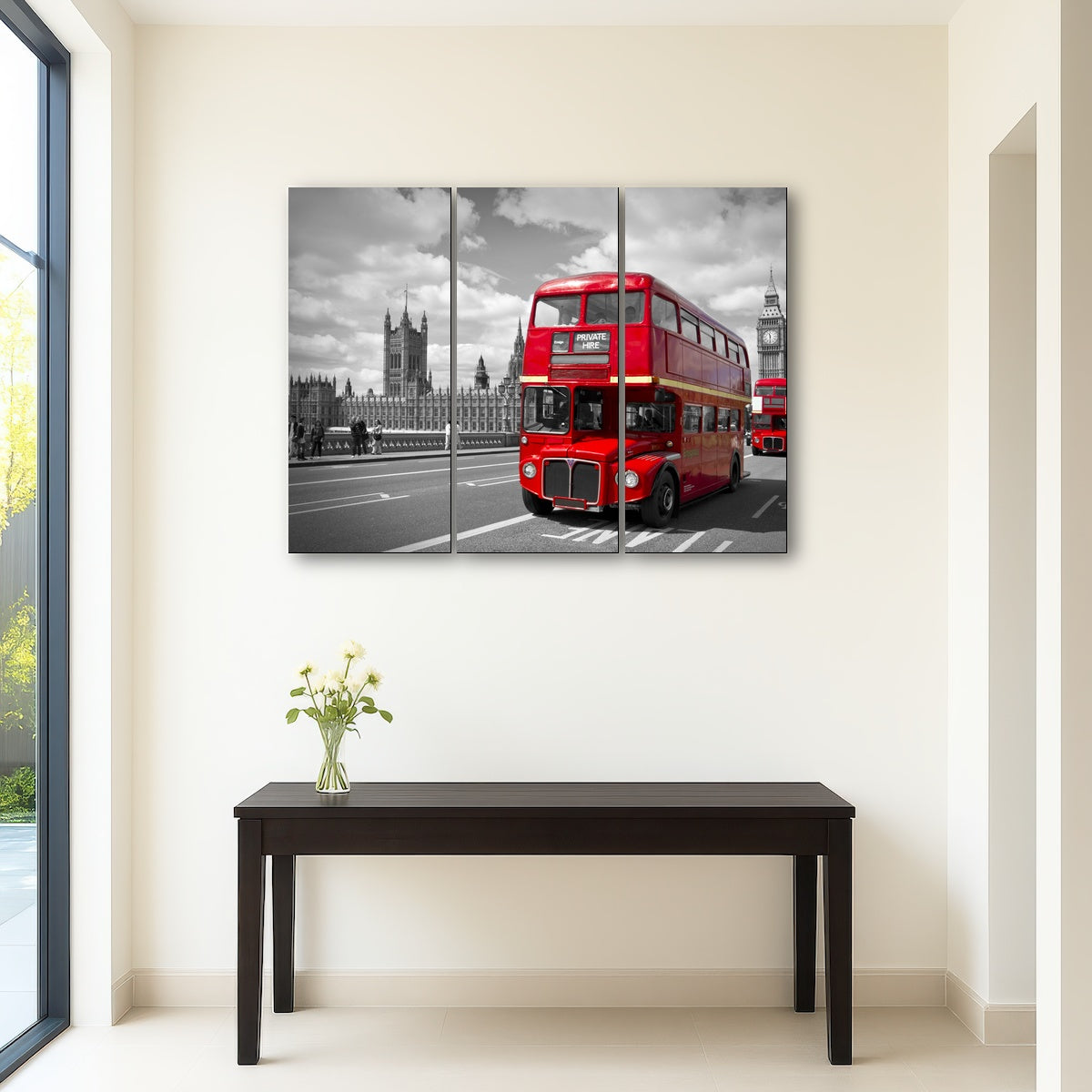 AUTO-MOCKUP ROOM | Red Buses in London