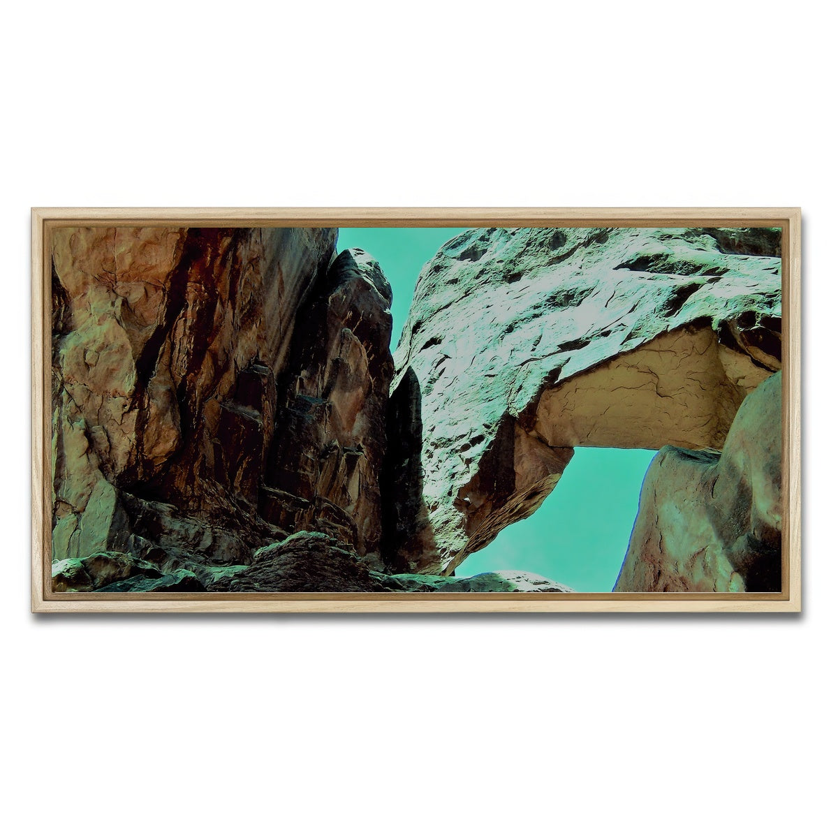AUTO-MOCKUP WHITE | Rocky Arch | 1 Piece | Natural Framed Canvas | group=2x1