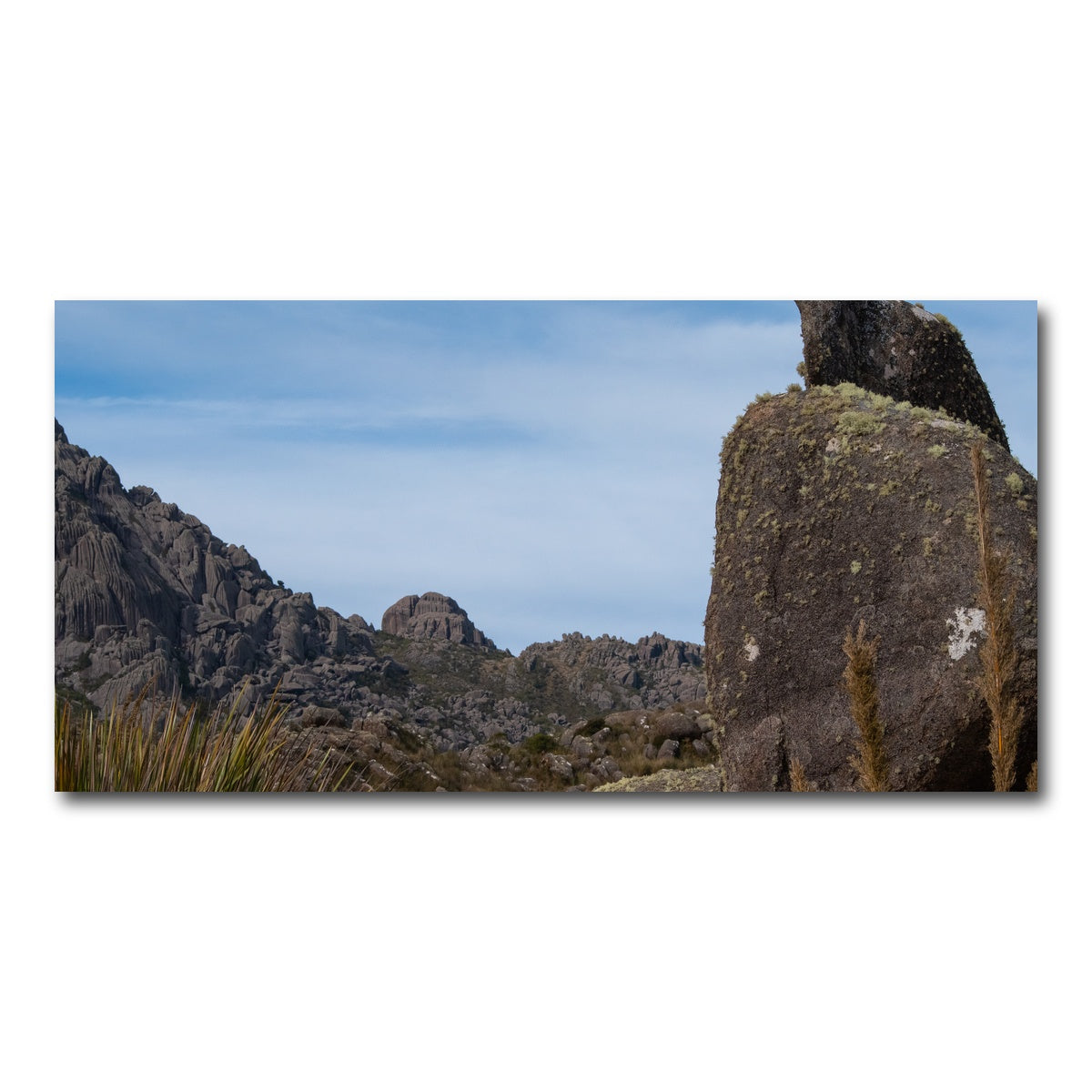 AUTO-MOCKUP WHITE | Rocky Mountains in Brazil | 1 Piece | Gallery Wrap Canvas | group=2x1